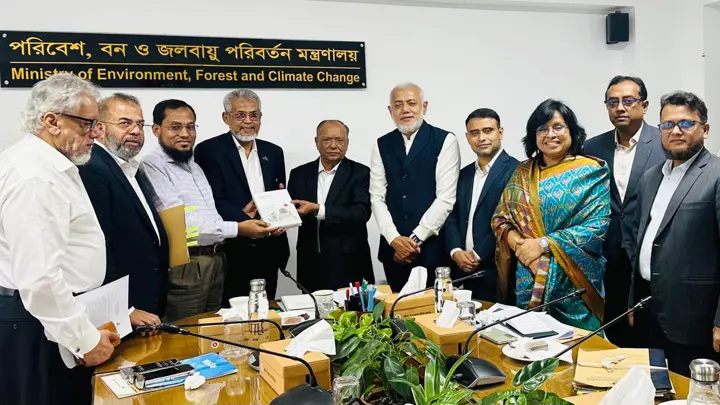 পরিবেশবান্ধব হলো ব্লকের ব্যবহার বাড়াতে মন্ত্রীর সঙ্গে রিহ্যাব নেতাদের বৈঠক
