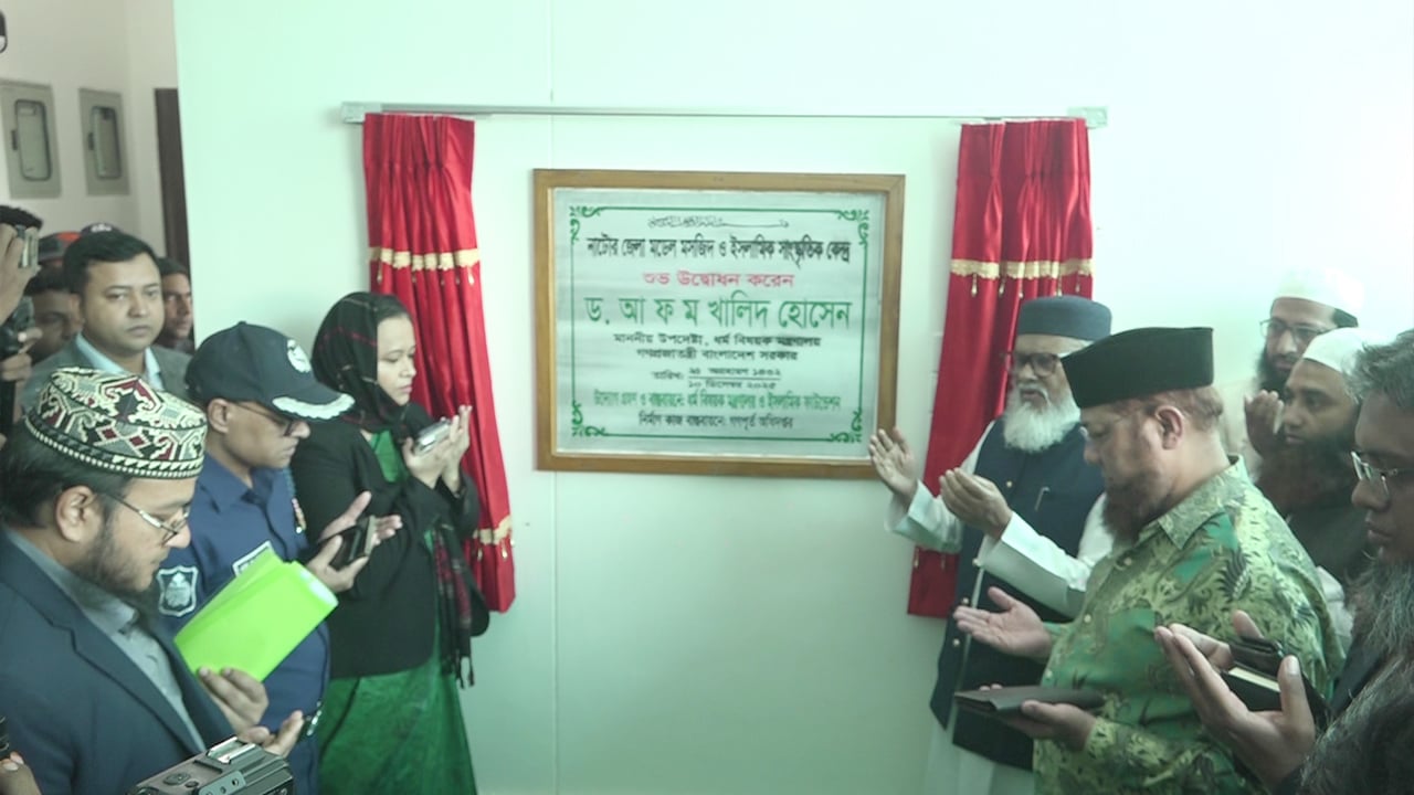 নামাজমুখী সমাজে অপরাধ প্রবণতা কমবে: ধর্ম উপদেষ্টা