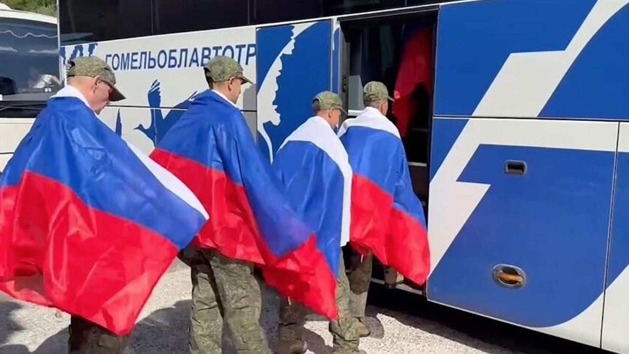 রাশিয়া-ইউক্রেনের মধ্যে বন্দি বিনিময়, মুক্তি পেল ৩৮৬ সেনা