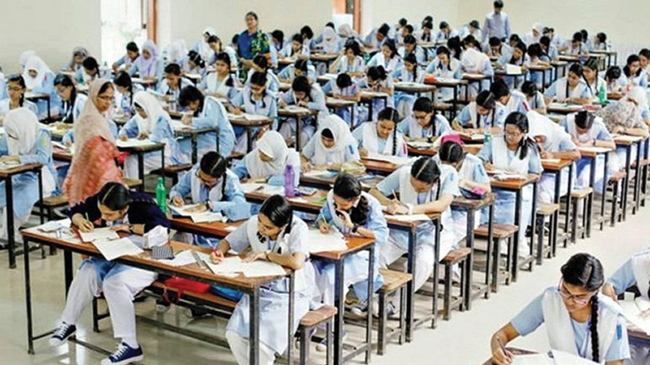 এসএসসি পরীক্ষার ফল ঘোষণার তারিখ জানালেন শিক্ষামন্ত্রী