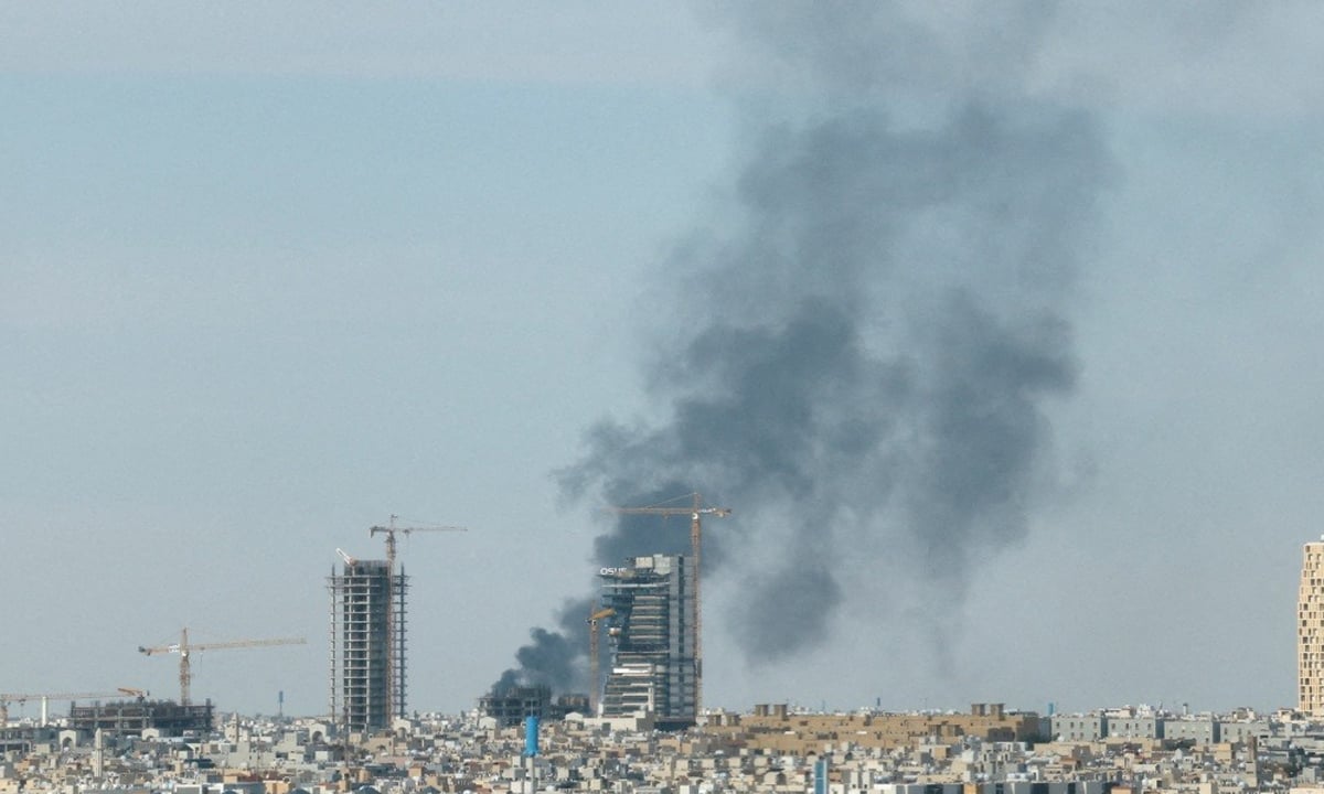 সৌদিতে ড্রোন ভূপাতিত, কুয়েতে প্রতিরক্ষা জোরদার