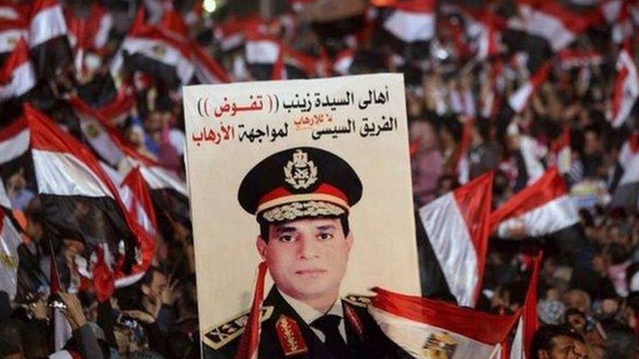 মিশরের প্রতিবিপ্লব: যেভাবে নতুন প্রজাতন্ত্রের স্বপ্ন ভেঙে দিলেন সিসি