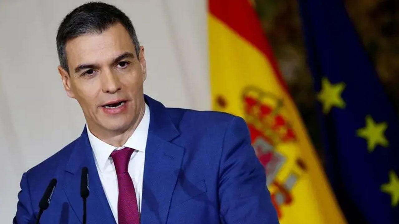 ‘গ্রিনল্যান্ডে মার্কিন আক্রমণে সবচেয়ে সুখী মানুষ হয়ে উঠবেন পুতিন’