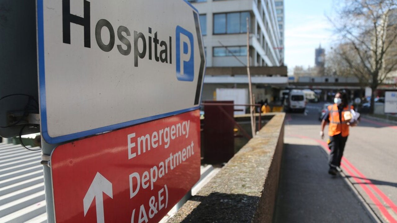 ক্যান্সার শনাক্তে রেকর্ড, বছরে ৪ লাখ ছাড়াল যুক্তরাজ্যে