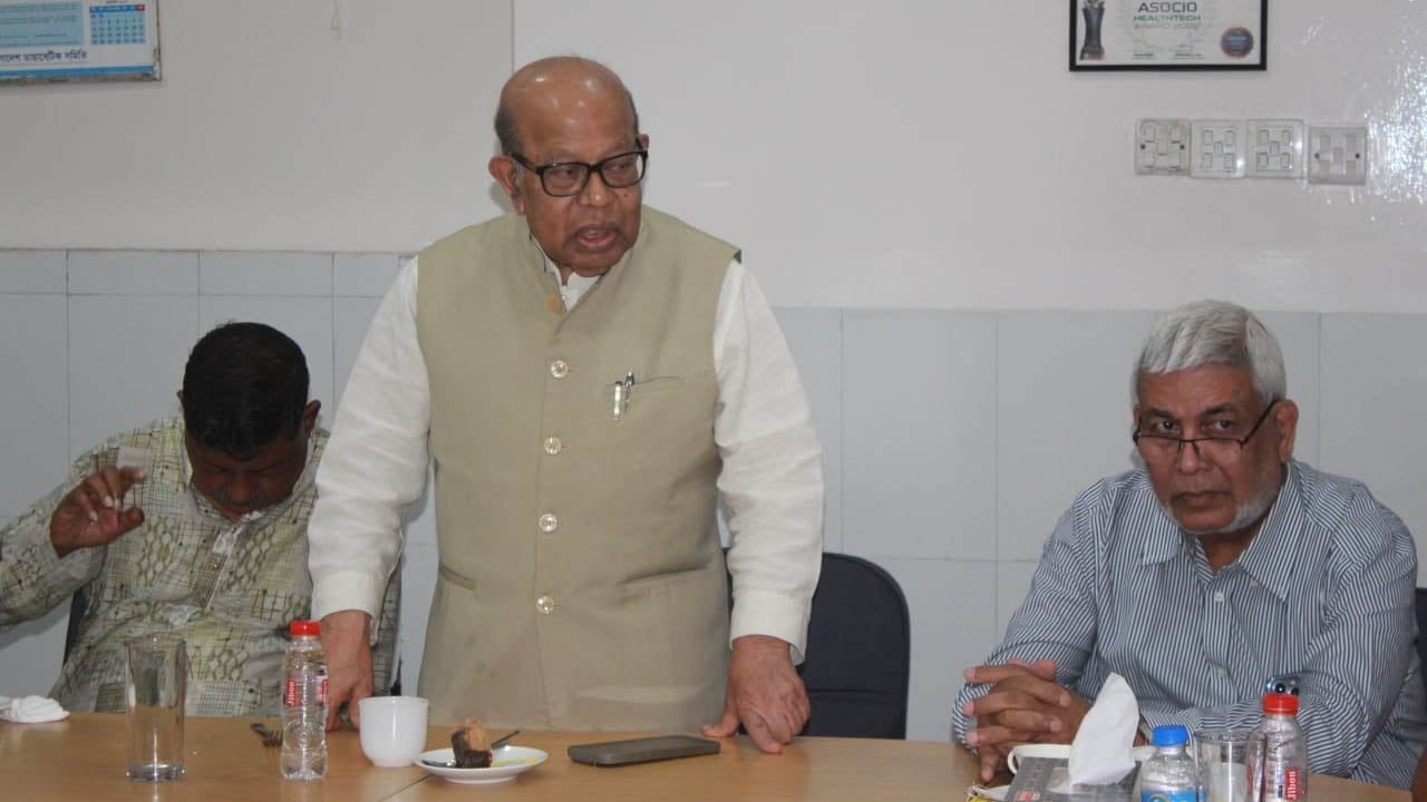 ডায়াবেটিস রোগীদের ইনসুলিন সরকারের দেওয়া উচিত