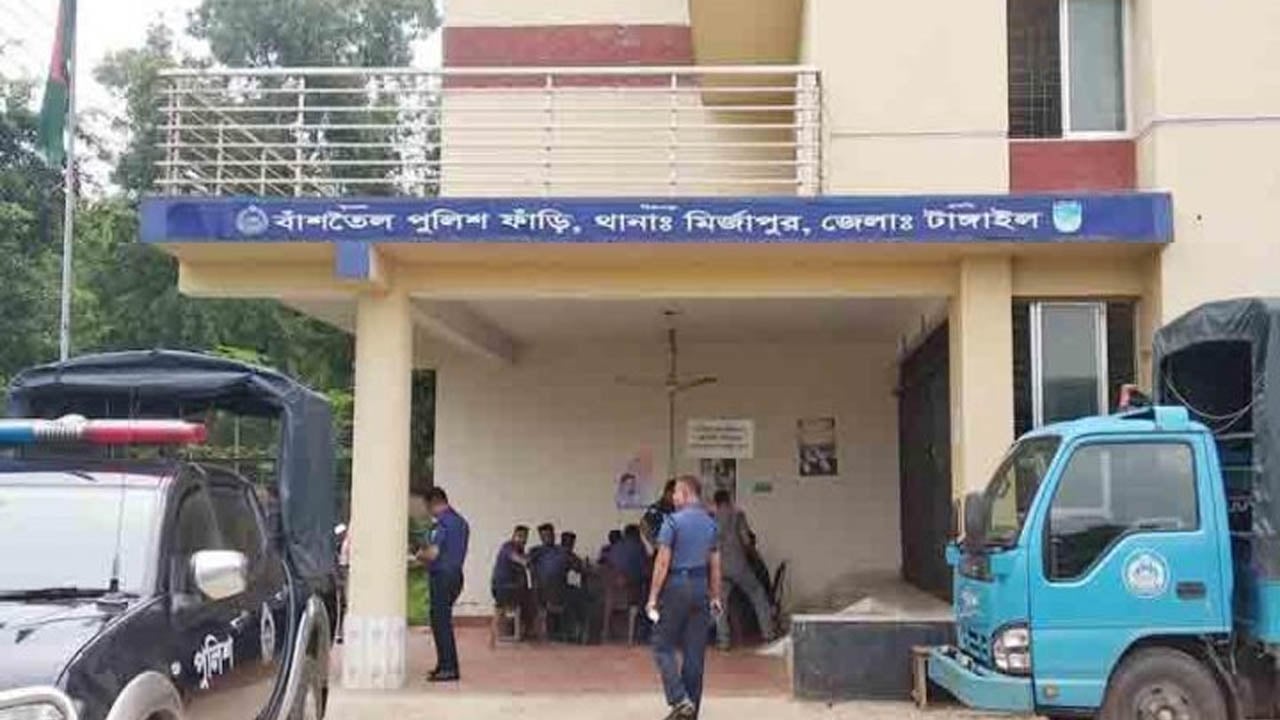 অচেতন করে বিএনপি নেতার বাড়িতে চুরি, আটক ৫