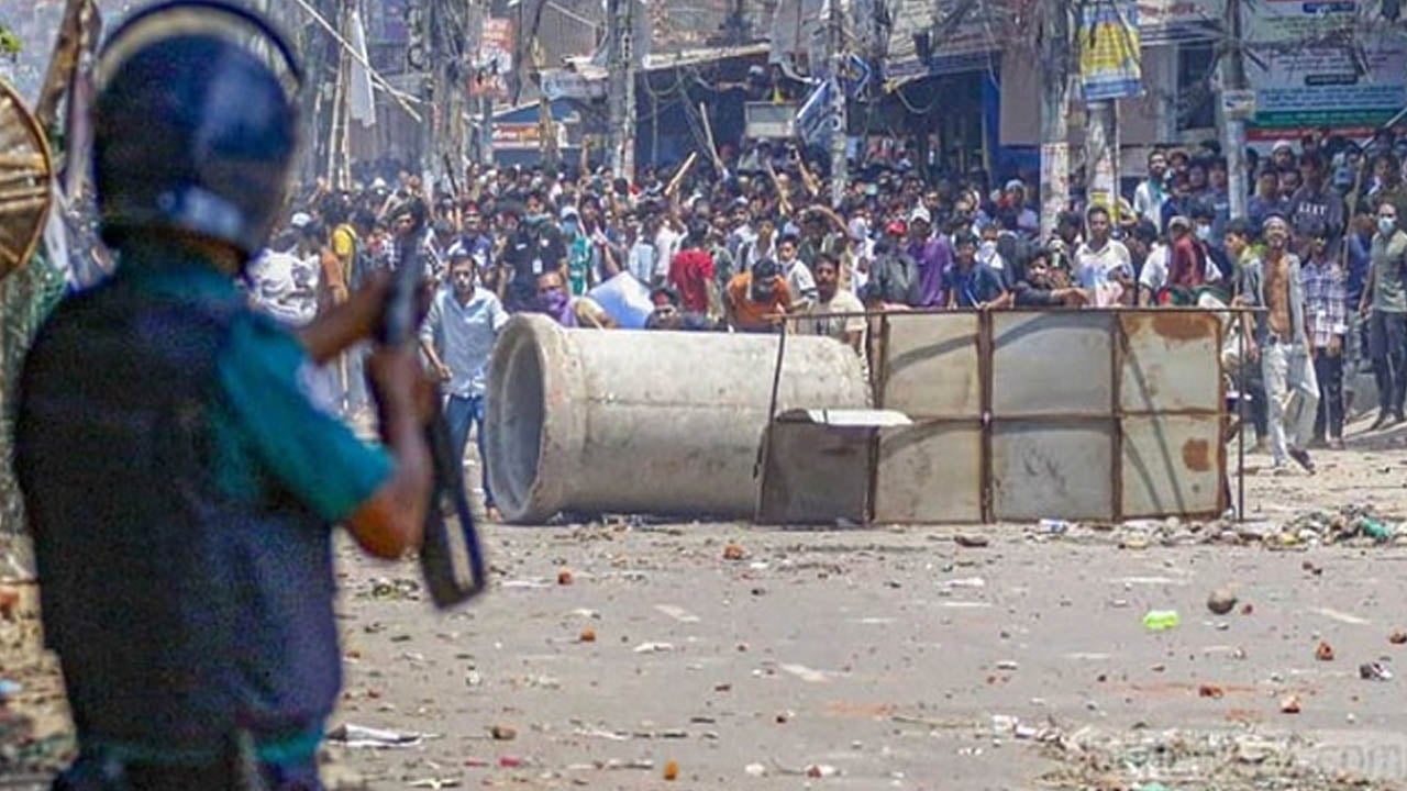 জুলাই গণঅভ্যুত্থানের ১৬৯৪ মামলার তদন্তে ধীরগতি