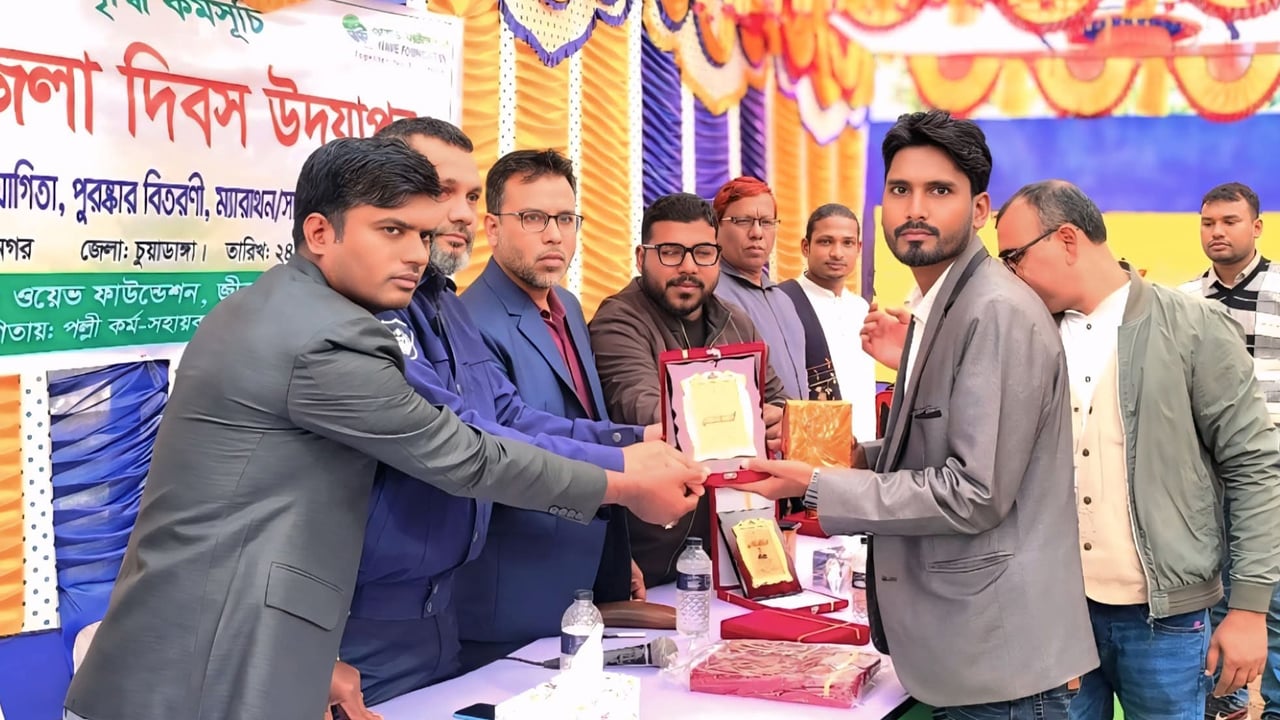 জীবননগরে উপজেলা দিবস ও উন্নয়ন মেলা অনুষ্ঠিত