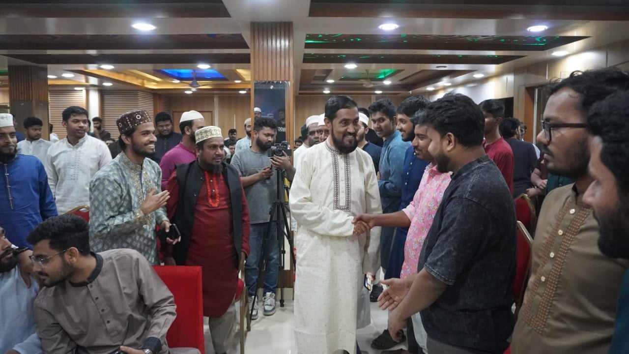 উত্তরায় তরুণ নেতাদের নিয়ে ইফতার ও মতবিনিময় সভা