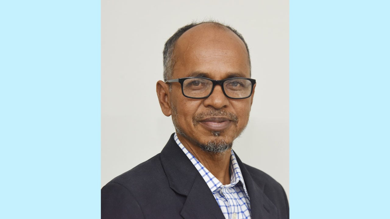 নির্বাচন থেকে সরে গেলেন সাংবাদিক অলিউল্লাহ নোমান