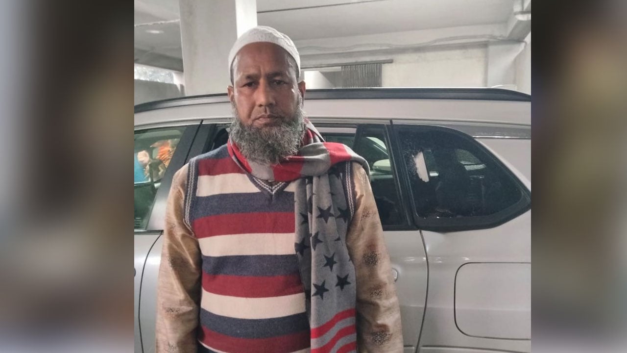 টঙ্গীতে সাবেক ছাত্রদল নেতাকে মারধর, পিস্তল তাক করে হত্যার হুমকি