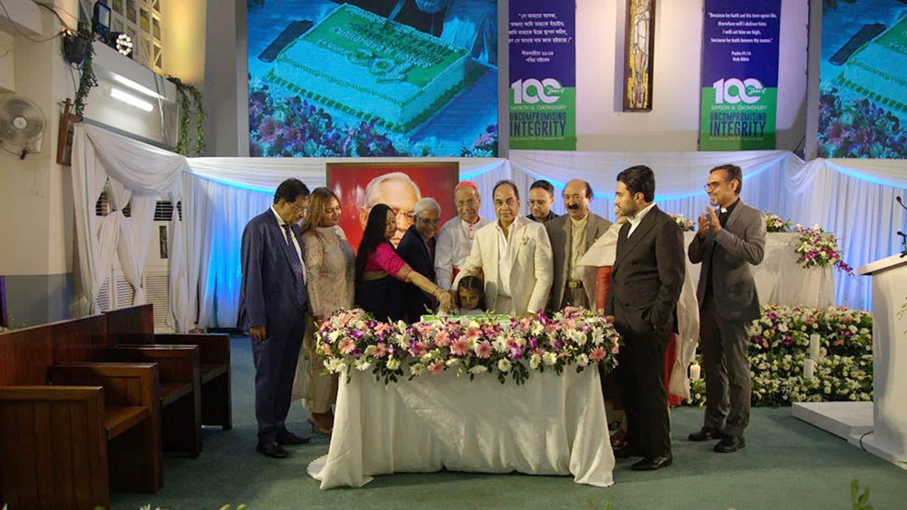 স্যামসন এইচ চৌধুরীর জন্মশতবর্ষ স্মরণ করলো পরিবার ও শুভানুধ্যায়ীরা