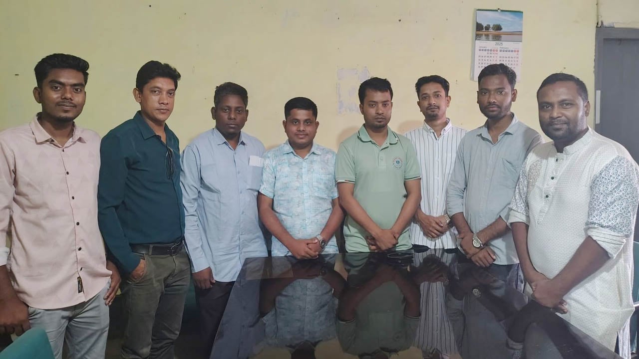 কামারখন্দ প্রেসক্লাবের পূর্ণাঙ্গ কমিটি গঠন