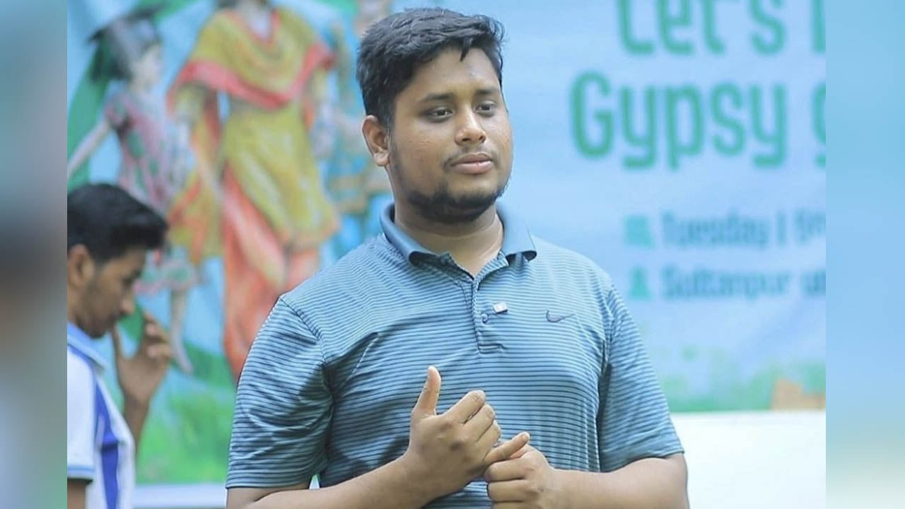 প্রথম মাসের বেতন কাদেরকে দান করলেন হাসনাত আবদুল্লাহ