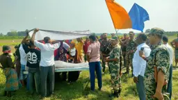 কাঁটাতারের ওপারে মায়ের লাশ, শূন্যরেখায় শেষ দেখা