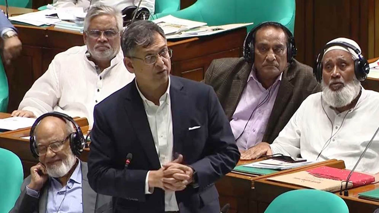 কবে খুলছে জুলাই স্মৃতি জাদুঘর, জানালেন স্বরাষ্ট্রমন্ত্রী