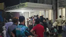 কুমিল্লায় কিশোর গ্যাংবিরোধী অভিযানে তিন দফায় আটক ১২৯৪