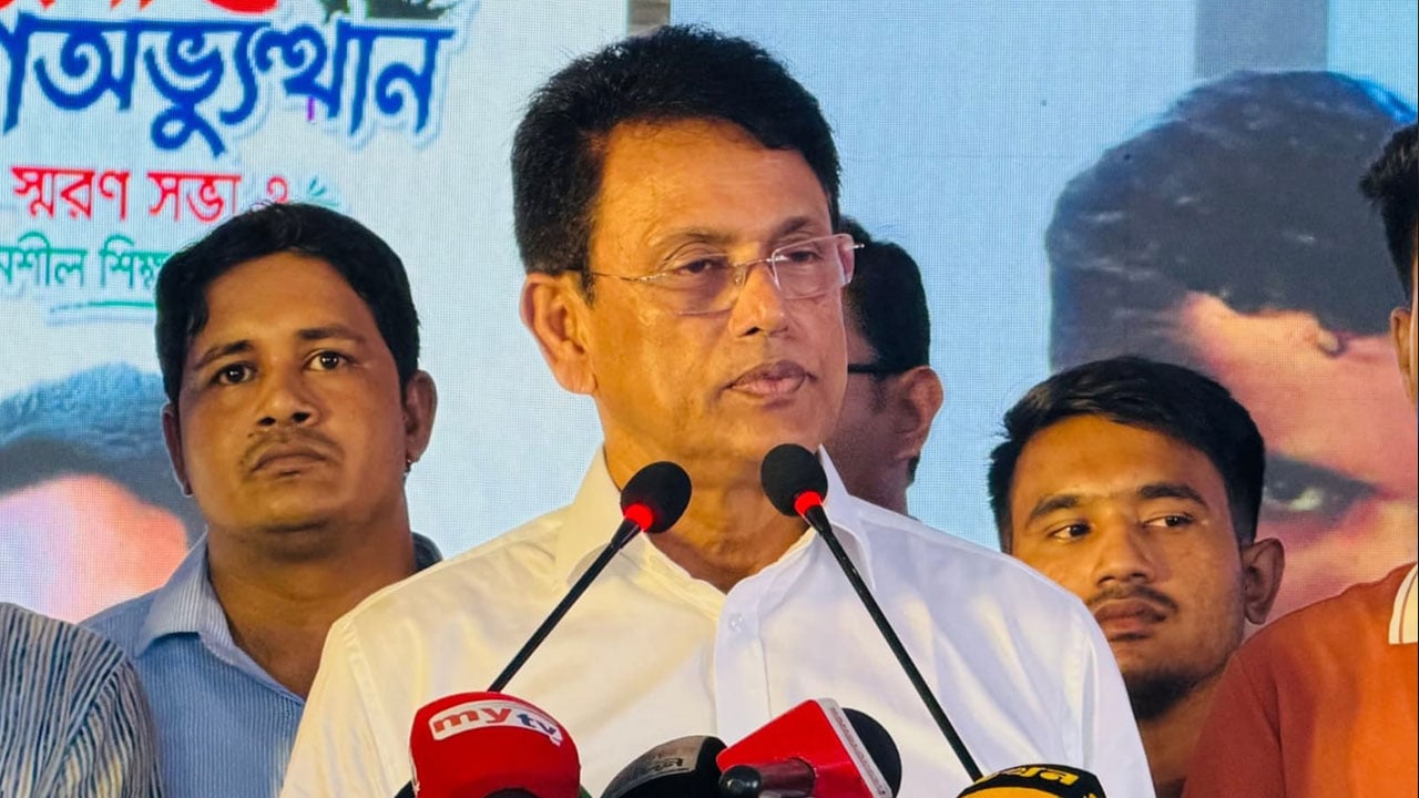 মানুষের স্মৃতিপট থেকে জুলাই কখনো হারিয়ে যাবে না: শিক্ষামন্ত্রী