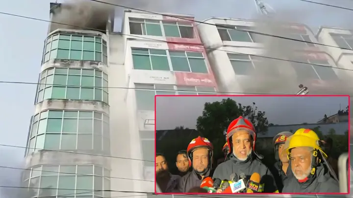 গাজীপুরে গার্মেন্টসে আগুনের পর টঙ্গীতে গোডাউনে অগ্নিকাণ্ড