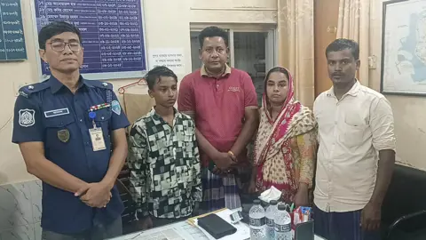 দেড় মাস পর লঞ্চঘাট থেকে নিখোঁজ মাদ্রাসাছাত্র উদ্ধার
