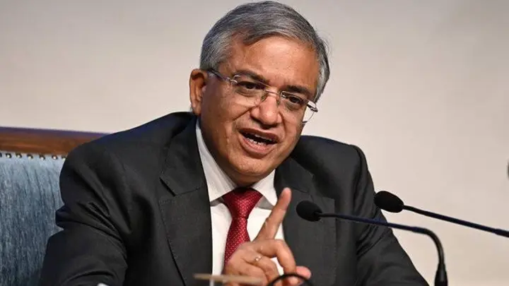 ভারতের প্রধান নির্বাচন কমিশনারের বিরুদ্ধে দুর্নীতি তদন্তের নির্দেশ