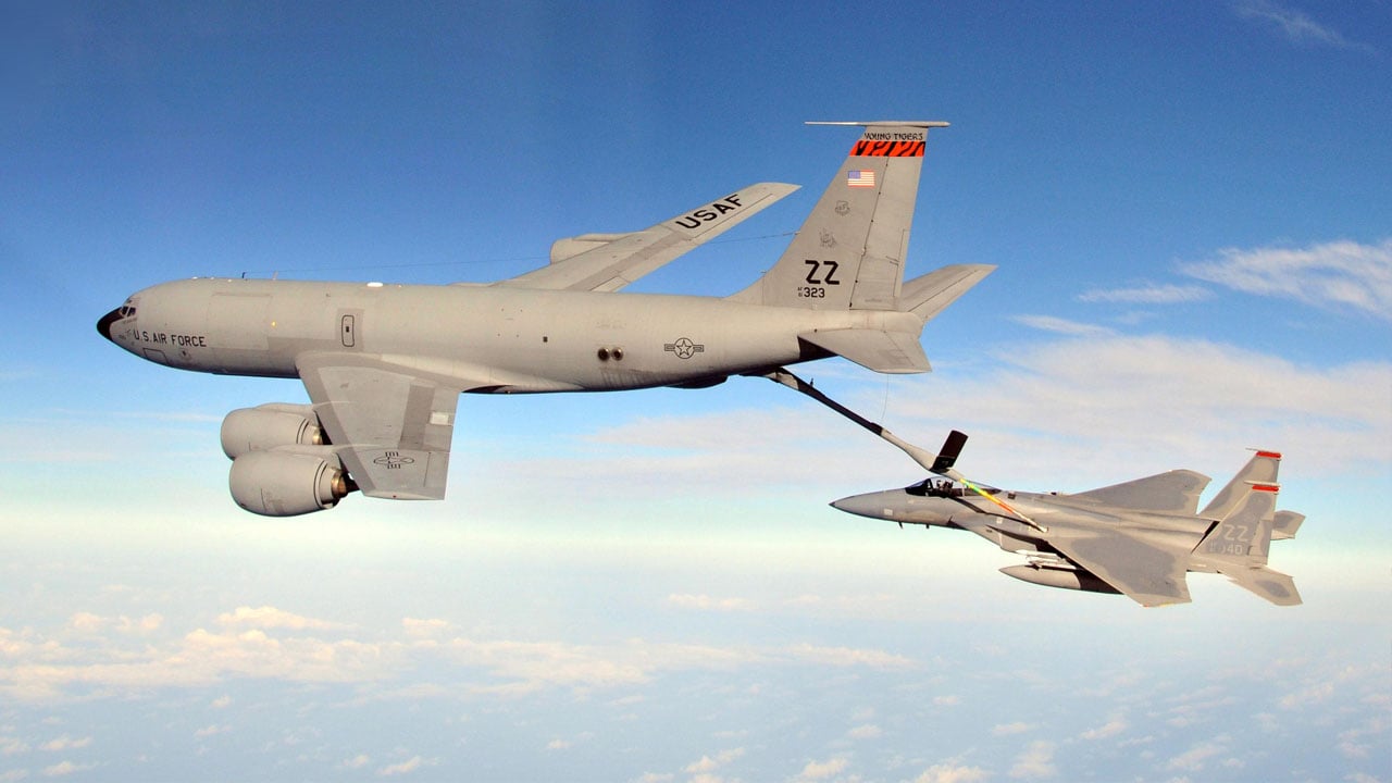 ইরাকের আকাশসীমায় যুক্তরাষ্ট্রের রিফুয়েলিং উড়োজাহাজ বিধ্বস্ত