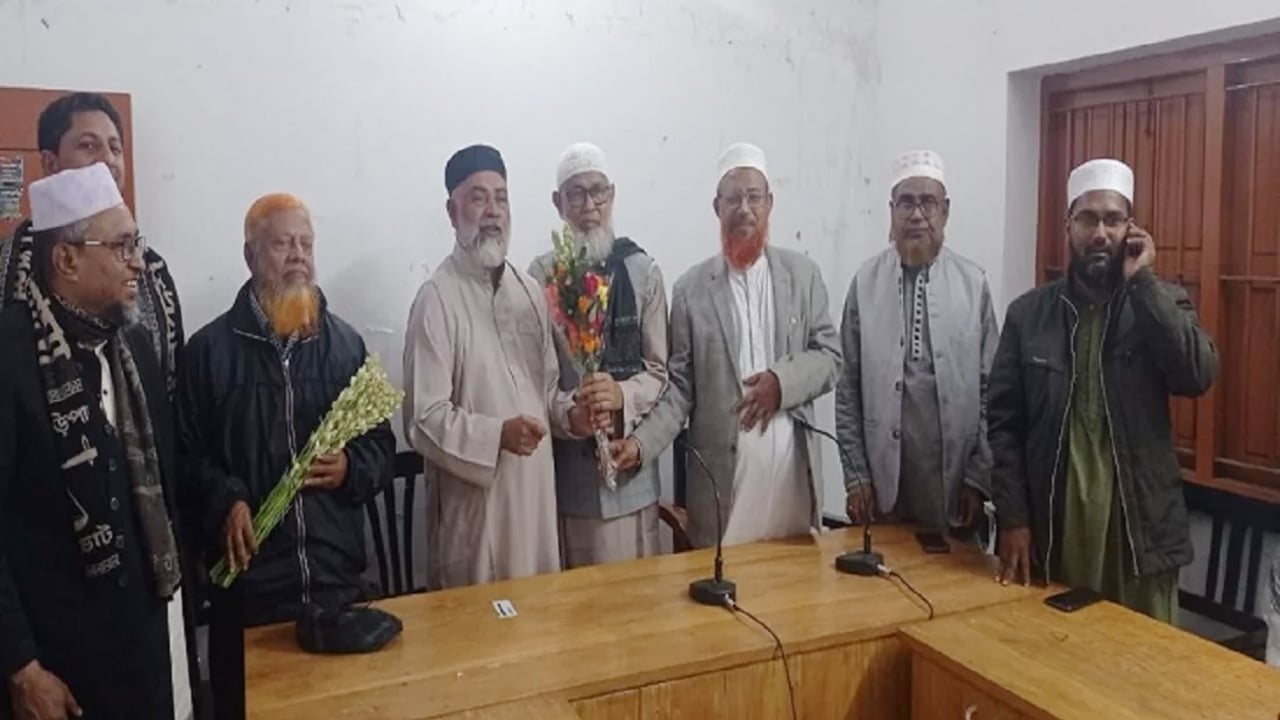 সাবেক এমপি সালাউদ্দিনের ৩০ অনুসারীসহ জামায়াতে যোগদান