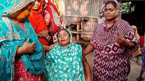 ঝিনাইদহে পারিবারিক বিরোধে পৃথক ঘটনায় আপন দুই ভাই নিহত
