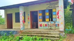 শিক্ষকরা বেতন পান না, বন্ধ প্রাথমিক বিদ্যালয়