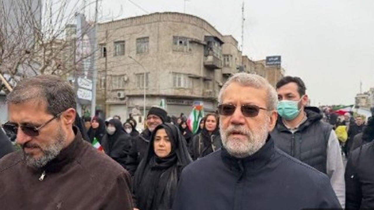 যুদ্ধের মধ্যেই আল-কুদস মিছিলে প্রেসিডেন্টসহ ইরানের শীর্ষ নেতারা