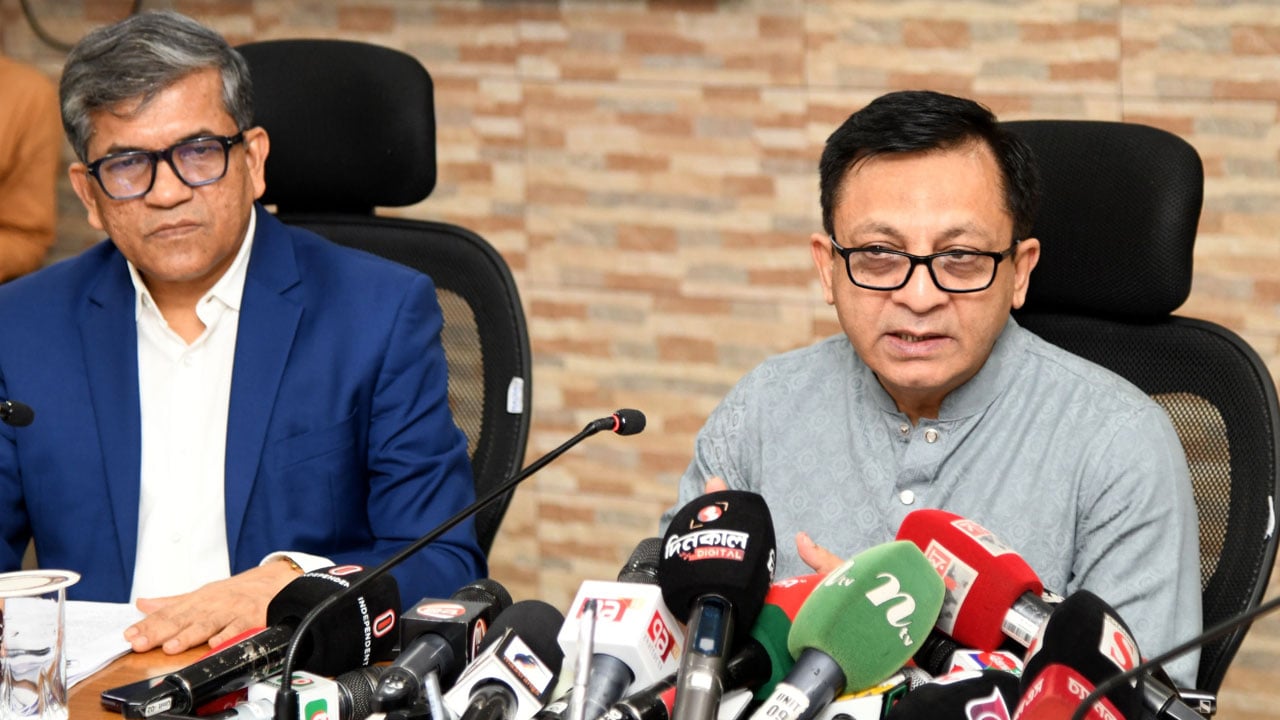 রপ্তানিতে ৬৩.৪ বিলিয়ন ডলারের লক্ষ্য নির্ধারণ, ১৫ শতাংশ প্রবৃদ্ধির প্রত্যাশা