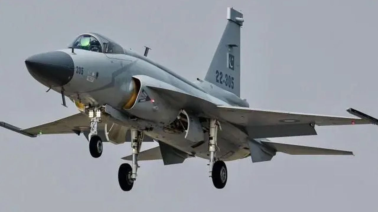 জেএফ-১৭ যুদ্ধবিমান নিয়ে বাংলাদেশ ও পাকিস্তানের মধ্যে যে আলোচনা