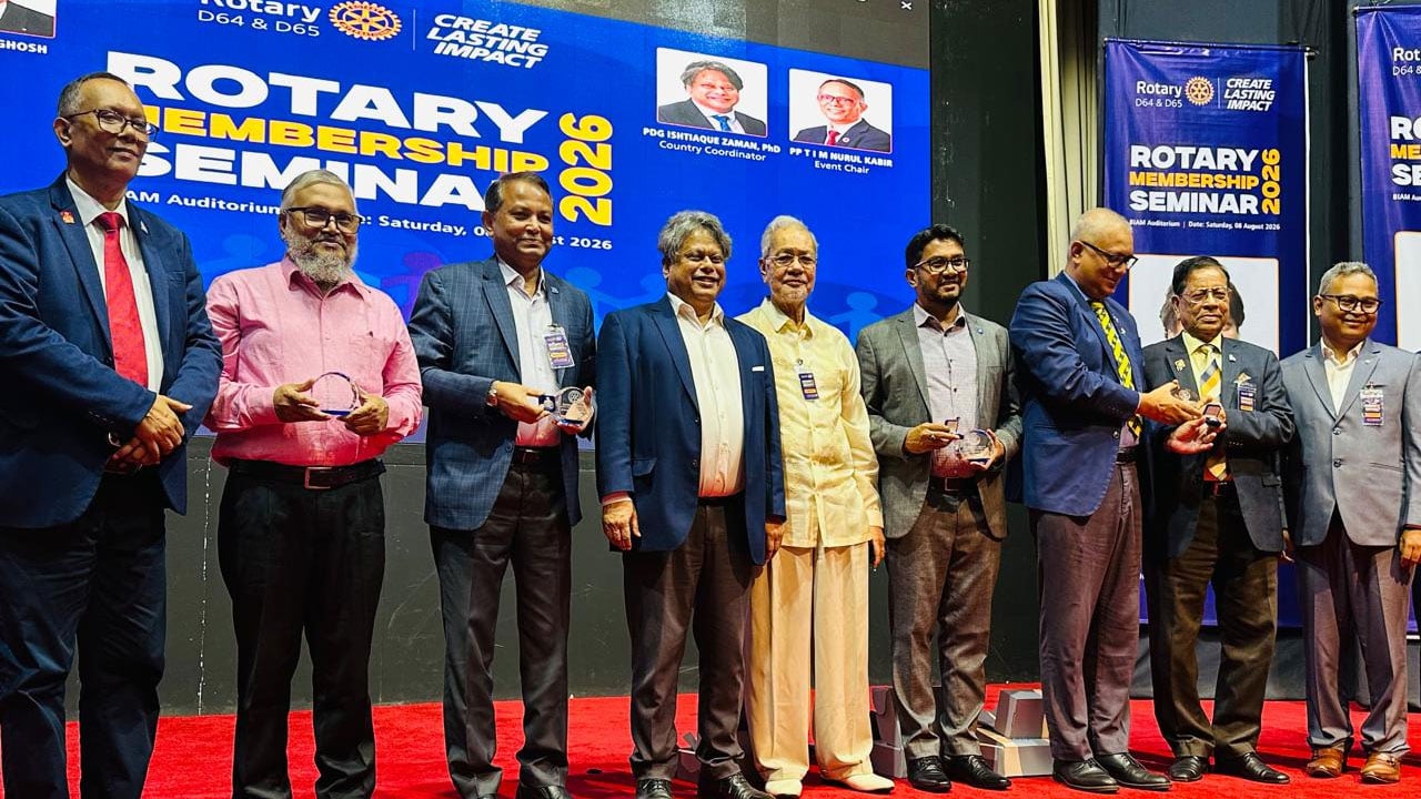 রোটারি ইন্টারন্যাশনালের ‘এভিনিউ অব সার্ভিস’ পদক পেলেন ডা. হাবিবুল্লাহ তালুকদার