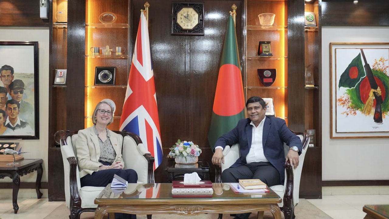 প্রতিরক্ষা উপদেষ্টার সঙ্গে ব্রিটিশ-মার্কিন প্রতিনিধিদলের সাক্ষাৎ