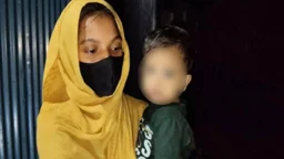 হাঁটুর নিচে টিকা দেওয়ায় শিশুর পায়ে জটিলতা, তদন্তের নির্দেশ
