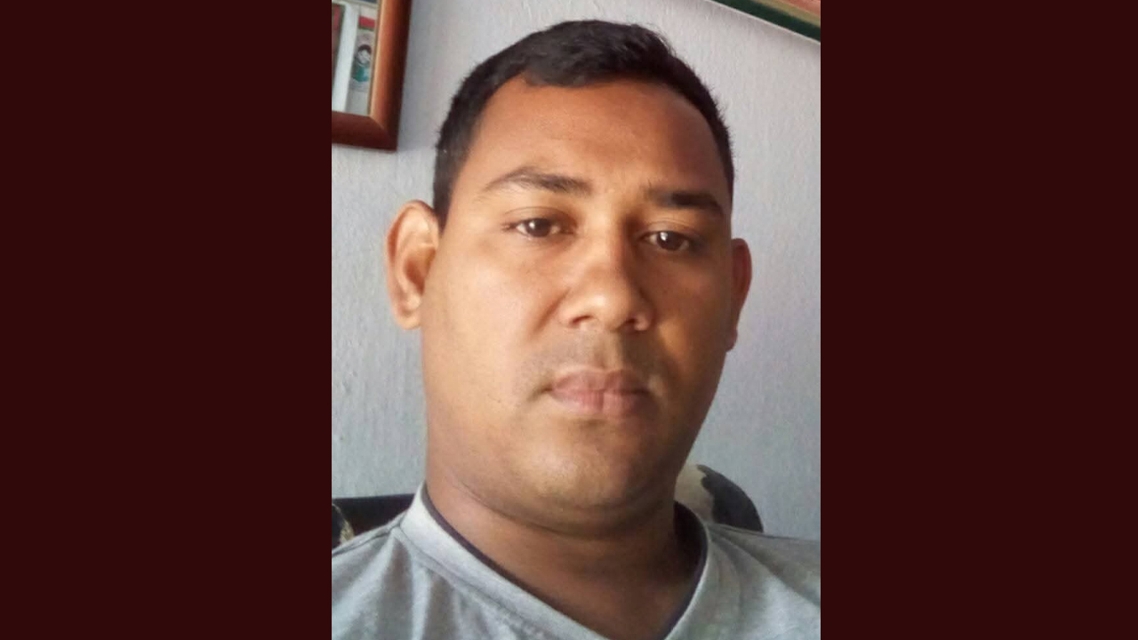 কিশোরগঞ্জে পর্নোগ্রাফি মামলায় শিক্ষক গ্রেপ্তার