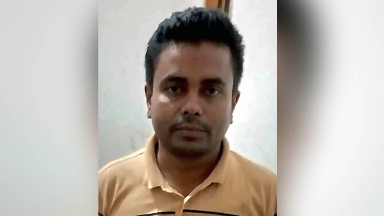 যুবদল নেতার ওপর ককটেল হামলা মামলায় যুবলীগ নেতা গ্রেপ্তার