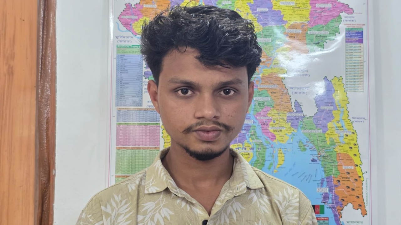 সাভারে স্ত্রী হত্যা মামলায় ছাত্রদল নেতা রংপুর থেকে গ্রেপ্তার