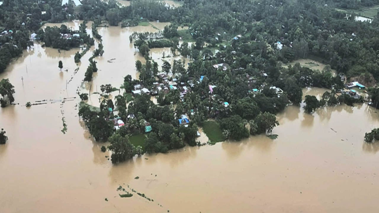 বাঁশখালীতে ঢলের পানিতে ভেসে কিশোরীর মৃত্যু