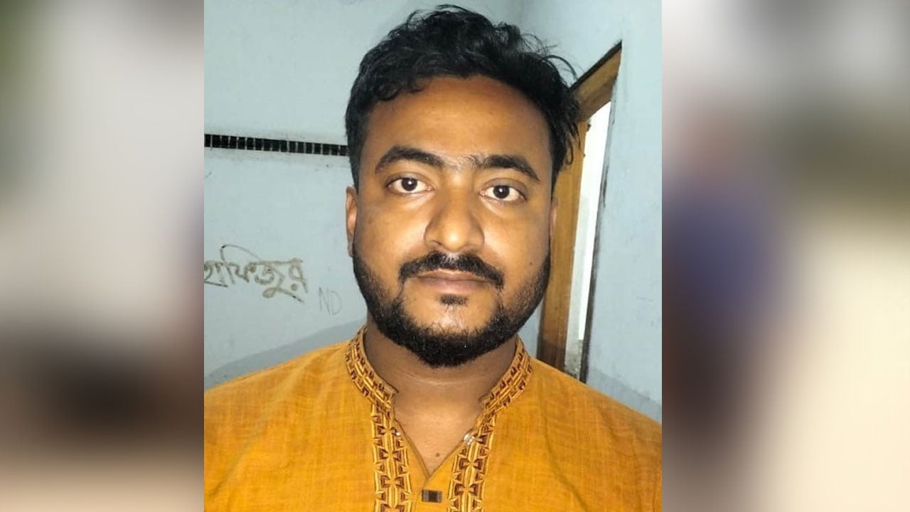 ধুনটে বিস্ফোরক মামলায় স্বেচ্ছাসেবকলীগ নেতা গ্রেপ্তার