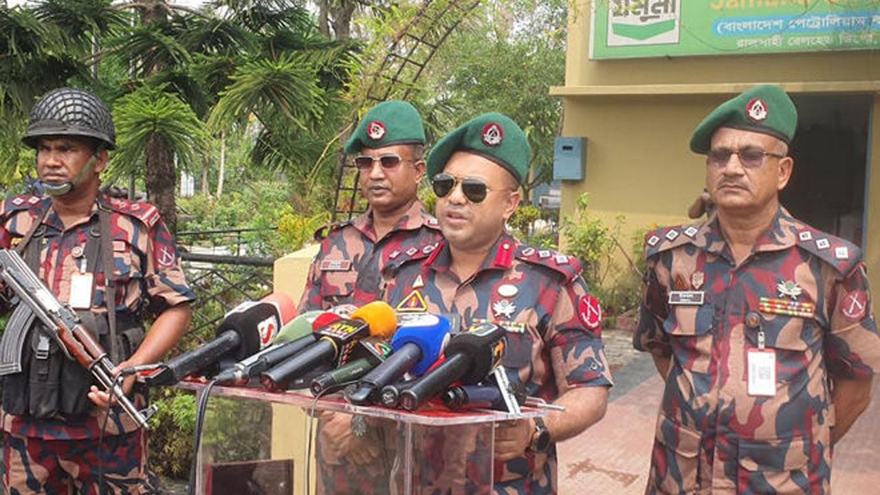 রাজশাহীতে জ্বালানি তেল মজুদ-পাচার রোধে বিজিবির নজরদারি