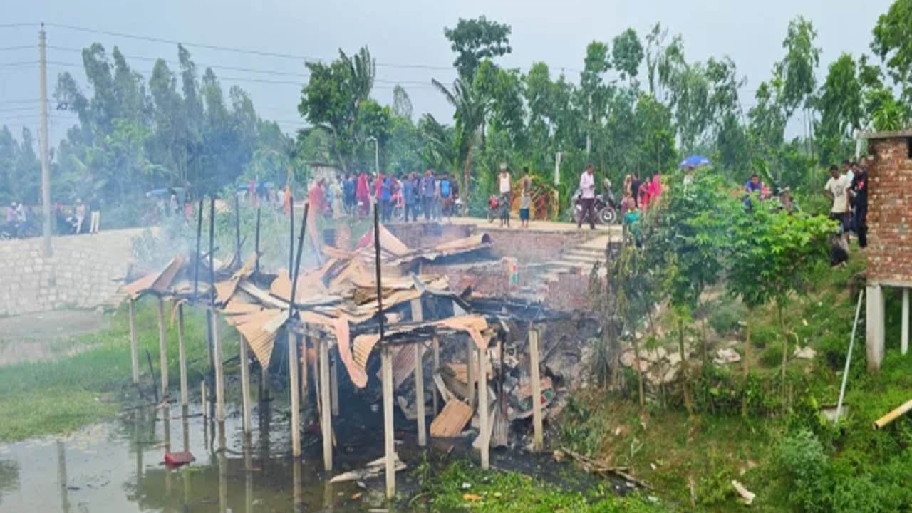 গাইবান্ধায় শিশুকে ধর্ষণের অভিযোগে রেস্টুরেন্টে আগুন, অভিযুক্ত আটক