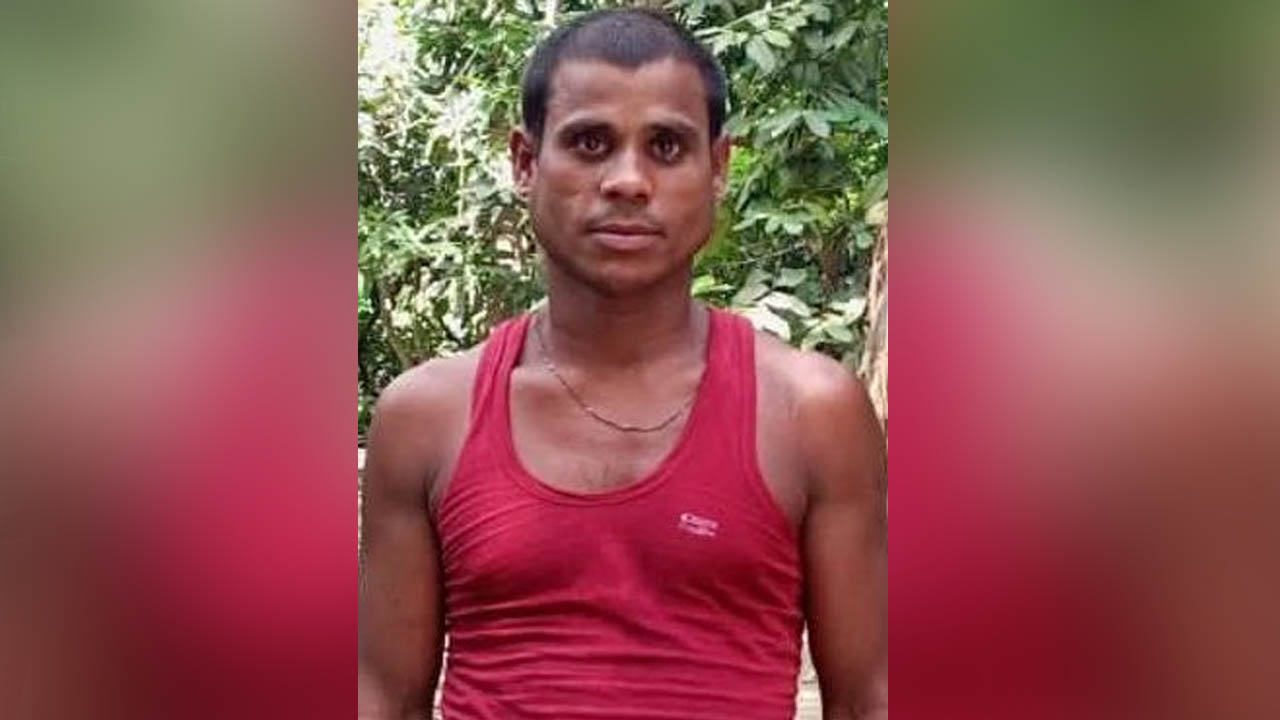 চা খেতে গিয়ে নিখোঁজ যুবক, এক মাসেও মেলেনি সন্ধান