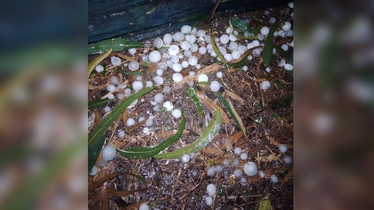 কুড়িগ্রামে ​ঝড় ও শিলাবৃষ্টিতে একজনের মৃত্যু