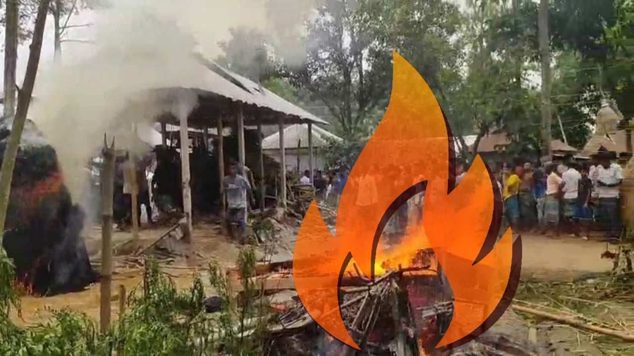 শিশুর বস্তাবন্দী লাশ উদ্ধারের ঘটনায় অভিযুক্তের বাড়িতে আগুন, ওসি প্রত্যাহার
