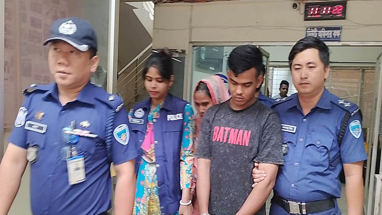 পটিয়ায় হত্যা মামলায় প্রধান আসামিসহ গ্রেপ্তার ২