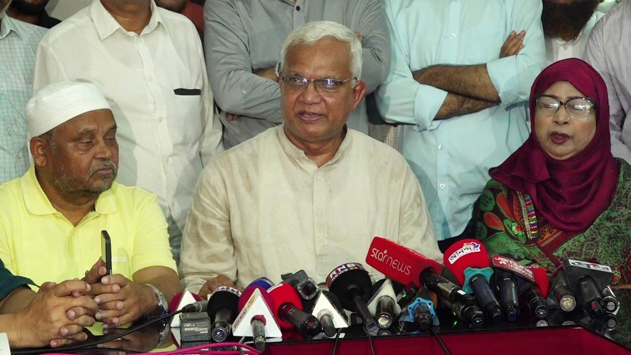 প্রত্যেক বাড়ি বাড়ি ফ্যামিলি কার্ড যাবে, উপকারভোগী নির্বাচন হবে কম্পিউটারে