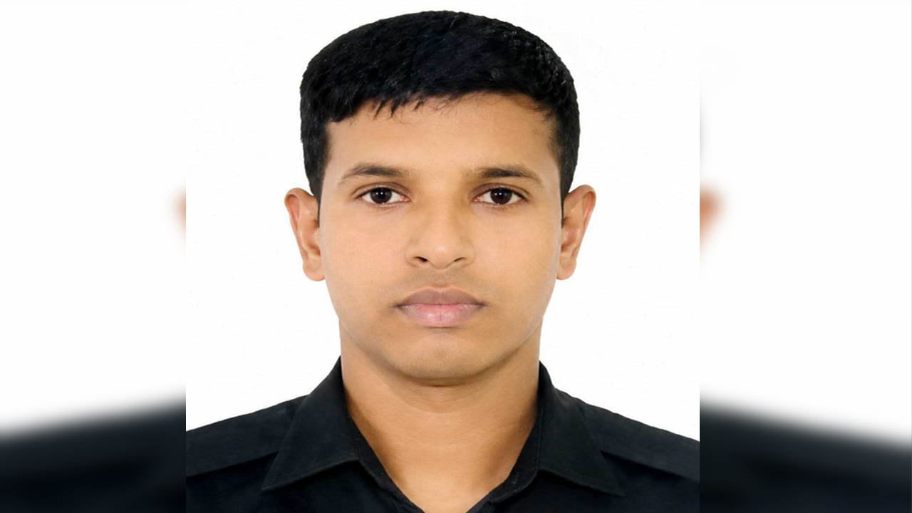 ছুরিকাঘাতে নিহত র‍্যাব সদস্য ইমনের বাড়িতে চলছে শোক