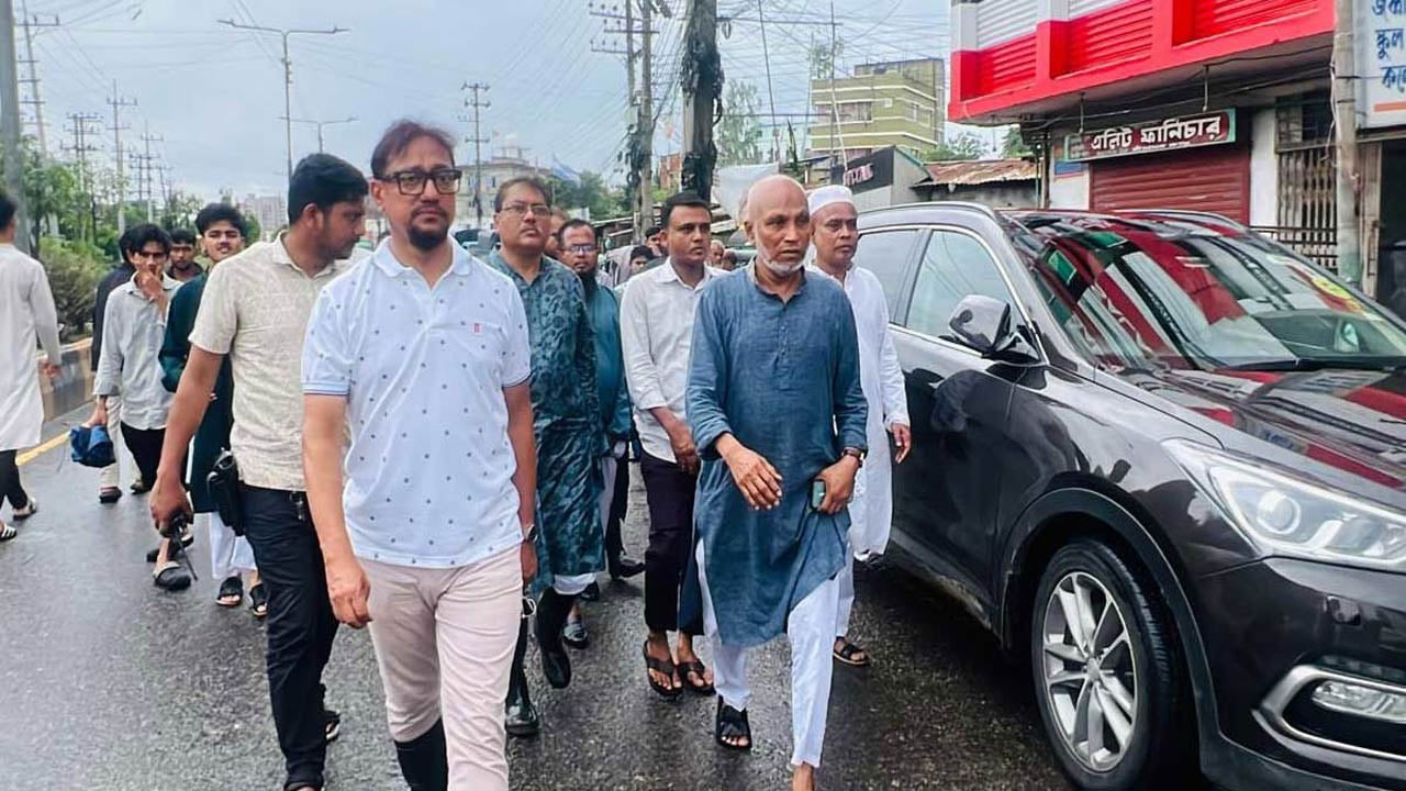 নগরের ৯০ শতাংশ এলাকা থেকে পানি নেমেছে: চসিক মেয়র