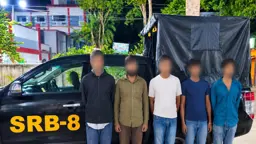 রাজাপুরে বিকাশ ব্যবসায়ীকে কুপিয়ে ৭ লাখ টাকা ছিনতাই, গ্রেপ্তার ৫
